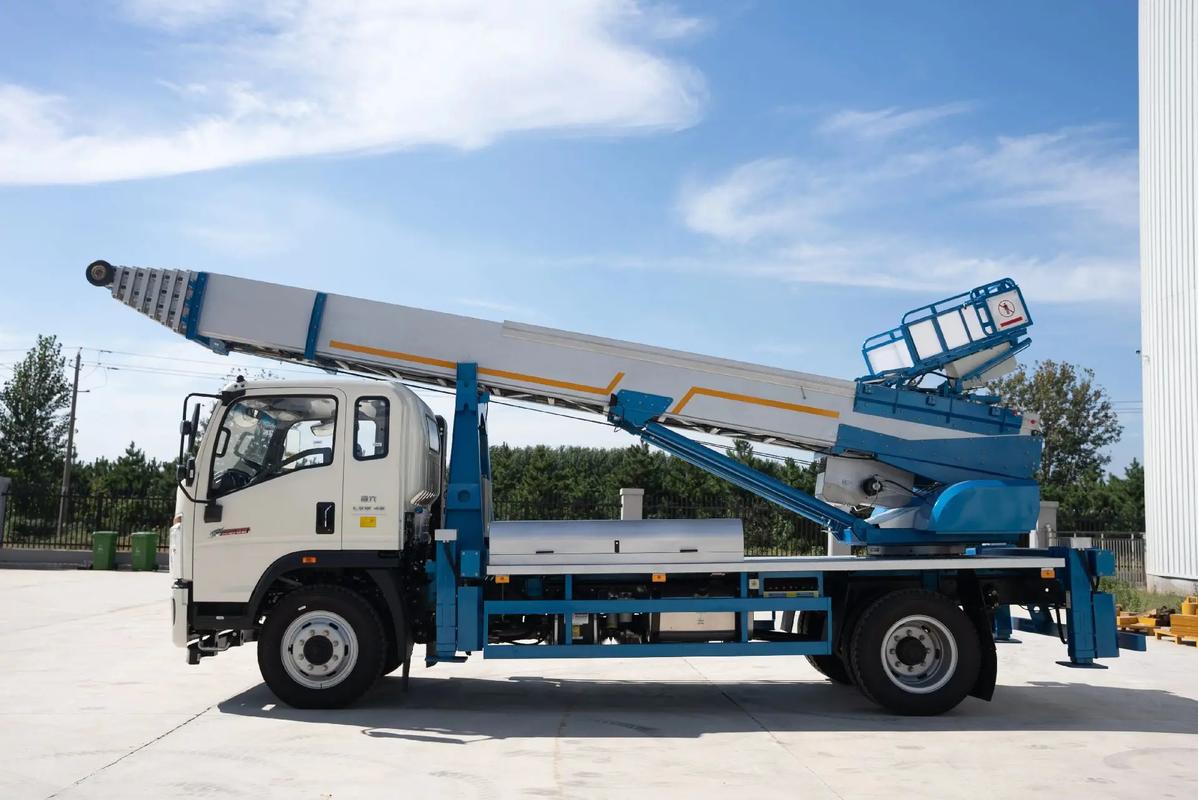 畅好乡云梯上料车租赁费用